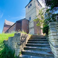 Photo taken at Eglise St-Clémentkerk by Olivier V. on 5/15/2022