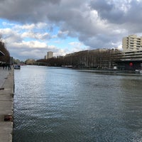 Photo taken at Quai de la Seine by Darren on 3/28/2018