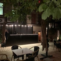 รูปภาพถ่ายที่ Vanille Lounge โดย Kostya เมื่อ 7/18/2021
