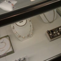 Photo taken at Smyth Jewelers by 🐸Julie🍀🌺 B. on 9/21/2012