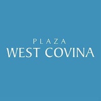 Photo prise au Plaza West Covina par Ronald Chino C. le8/12/2019