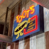 Photo taken at Toot&amp;#39;s - West by Heather C. on 6/14/2020