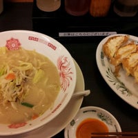 Photo taken at 日高屋 蕨西口駅前店 by Kenji S. on 1/18/2013