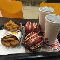Photo taken at Burger King by Shirley R. on 2/14/2016