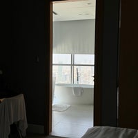 Foto diambil di SLS Dubai Hotel &amp;amp; Residences oleh Abdulrahman M. pada 5/7/2024