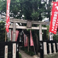 Photo taken at 於岩稲荷 田宮神社 by xɐɯ  G. on 7/13/2019