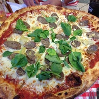 Photo taken at Happy Italian Pizzeria by Chip C. on 7/6/2013