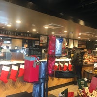 Photo taken at Starbucks by Dani Y. on 12/20/2017