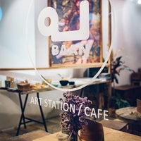 Das Foto wurde bei Ubaan Art station / Cafe von Ubaan Art station / Cafe am 5/5/2016 aufgenommen