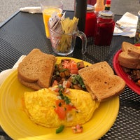Photo taken at Loulou&amp;#39;s Griddle In The Middle by FAHIM M. on 3/25/2019