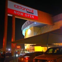 รูปภาพถ่ายที่ Ezdan Mall โดย Geoffy👑 เมื่อ 4/22/2013