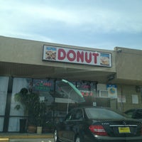 Photo taken at Super Donut House by Jerry C. on 6/1/2013