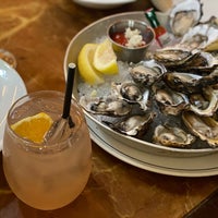 Photo taken at Joe Fortes Seafood &amp;amp; Chop House by HY C. on 9/16/2022