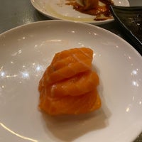 Foto tomada en Shoio Sushi Lounge  por Andréa L. el 7/23/2022
