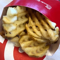 Photo taken at Chick-fil-A by Wai on 2/12/2018