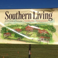 รูปภาพถ่ายที่ Southern Living Idea House โดย Andrea F. เมื่อ 10/3/2012