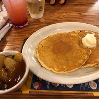 Photo taken at Cracker Barrel Old Country Store by TJ on 3/17/2019