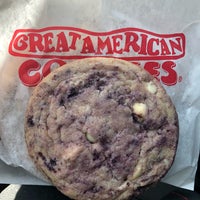 Photo taken at Great American Cookies by TJ on 7/3/2019