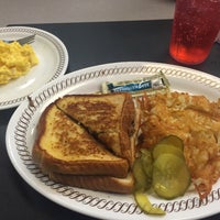 Photo taken at Waffle House by TJ on 3/5/2016