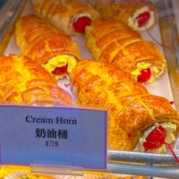 Photo taken at Cherry Blossom Bakery by Adam S. on 3/23/2023