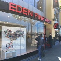 Photo taken at Eden Fine Art by Adam S. on 7/12/2016