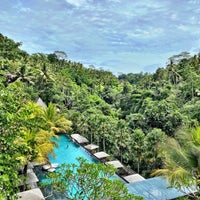 Foto diambil di Chapung Sebali Resort and Spa oleh The Aziz pada 1/31/2020