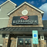 Photo taken at Red Lobster by Drew P. on 4/14/2020