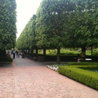 Photo taken at Chicago Botanic Garden by Keisha W. on 5/26/2013