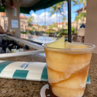 Photo taken at Honu Pool Bar &amp;amp; Grill by Angela W. on 12/27/2019