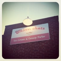 Das Foto wurde bei Chitterchats Ice Cream Parlor von Audra W. am 4/6/2013 aufgenommen