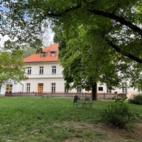Photo taken at Divadlo Na Jezerce by Radezim on 5/27/2022