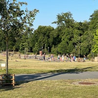 Photo taken at Park Maxe van der Stoela by Radezim on 7/7/2023