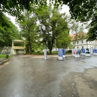 Photo taken at Divadlo Na Jezerce by Radezim on 5/25/2022
