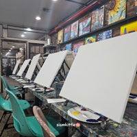 Photo taken at Painting Lounge by siamkittie on 3/9/2024