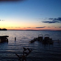 Снимок сделан в Chase on the Lake пользователем BarbaraKB 7/23/2014