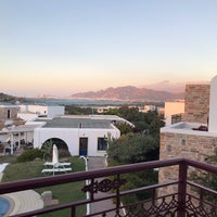 Foto tomada en Naxos Palace Hotel  por Johany C. el 9/19/2018