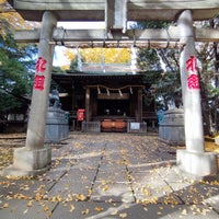 Photo taken at 諏方神社 (諏訪神社) by ヒューヒュー o. on 11/24/2022