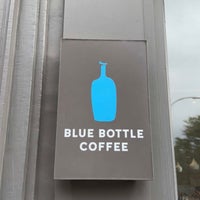 Photo taken at Blue Bottle Coffee by Abdulrhman on 10/6/2023
