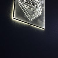 Foto tirada no(a) Smoky Rooms por Nikita👑 em 6/6/2016