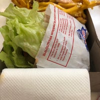 Photo taken at In-N-Out Burger by Maria S. on 11/24/2020