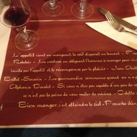 7/29/2017 tarihinde Kieran C.ziyaretçi tarafından Restaurant Les Années Folles'de çekilen fotoğraf