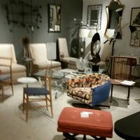 Photo taken at 1stDibs@NYDC by Marvin W. on 10/2/2015