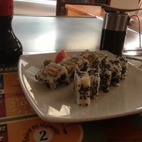 Photo taken at Señoritto Sushi by Juan S. on 11/21/2012