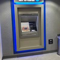 Photo taken at Chase Bank by Johan S. on 8/21/2023