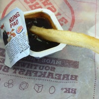 รูปภาพถ่ายที่ Burger King โดย Deb e cakes เมื่อ 1/5/2013