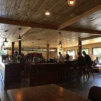 8/18/2017 tarihinde Chrisziyaretçi tarafından Pinewood Coffee Bar'de çekilen fotoğraf