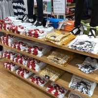 Photo taken at UNIQLO by Aice on 8/8/2020