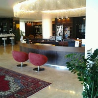 Photo prise au Laguna Palace Hotel par Nicola G. le12/12/2012