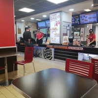 Photo taken at Burger King by Huseyin K. on 11/5/2019
