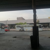 Photo taken at Majestic / Kempegowda Bus Stand by Bhatakti R. on 3/9/2023